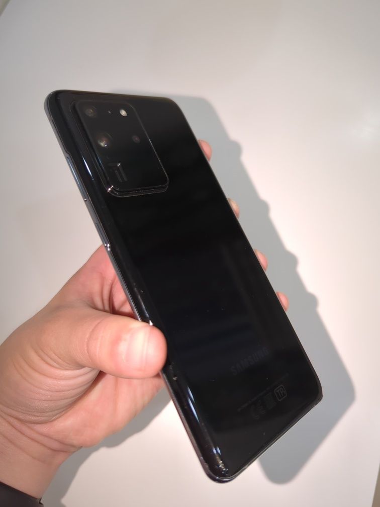 Продам самсунг S20ultra