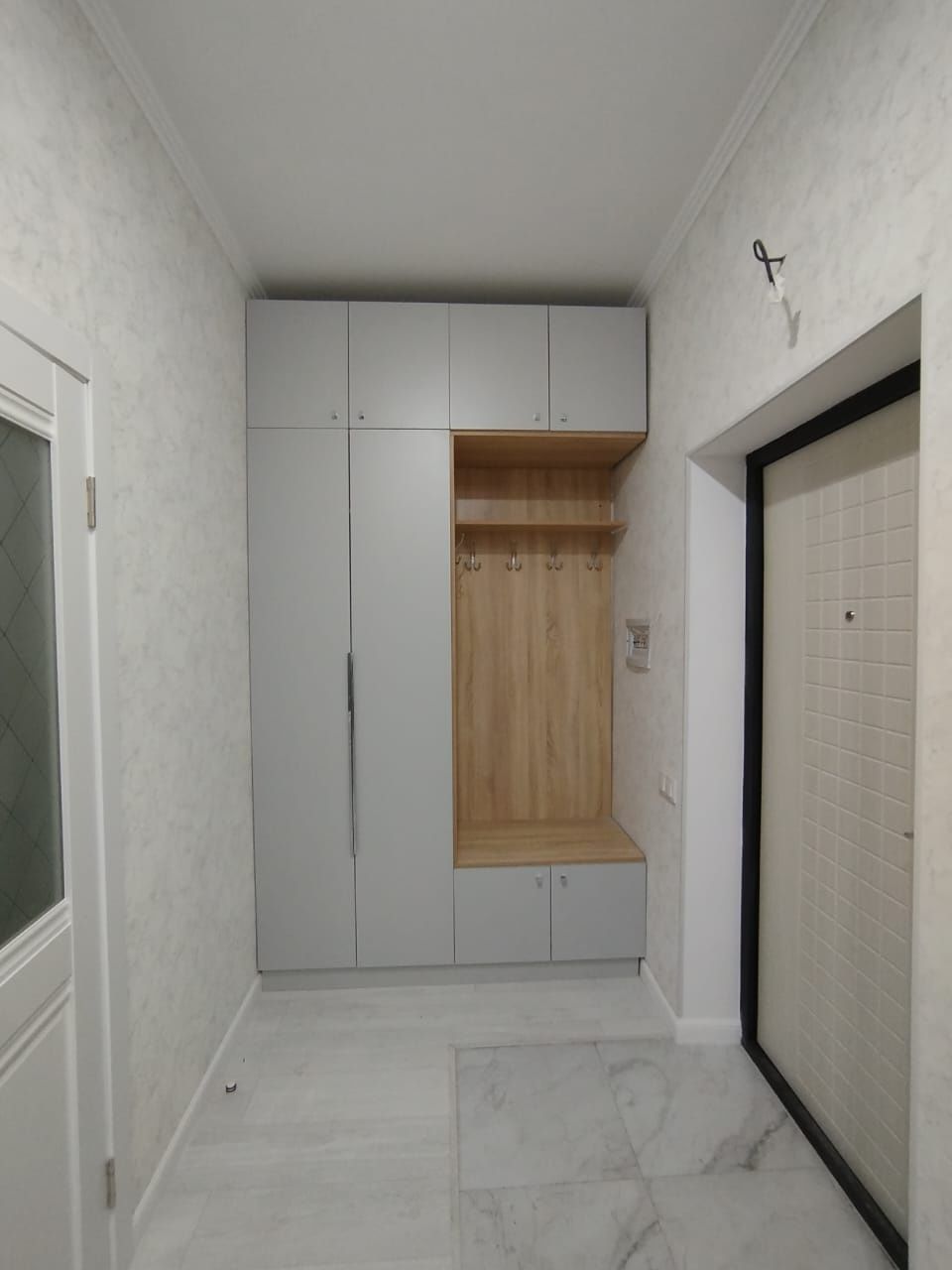 Кухонный гарнитур и шкафы