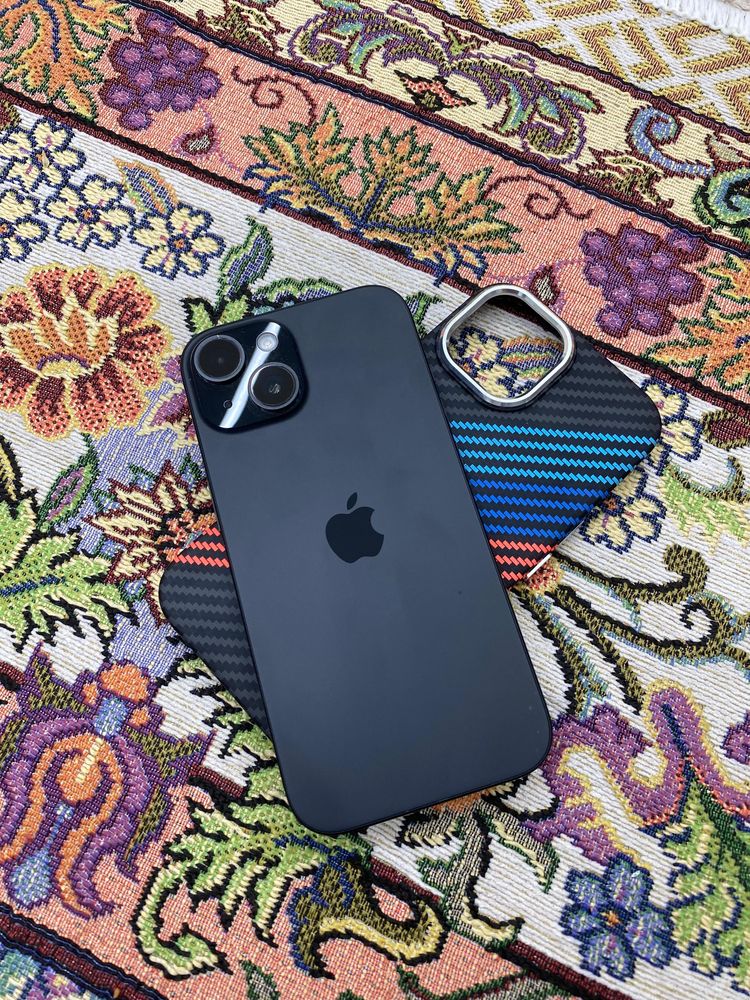 Iphone 15  с гарантией