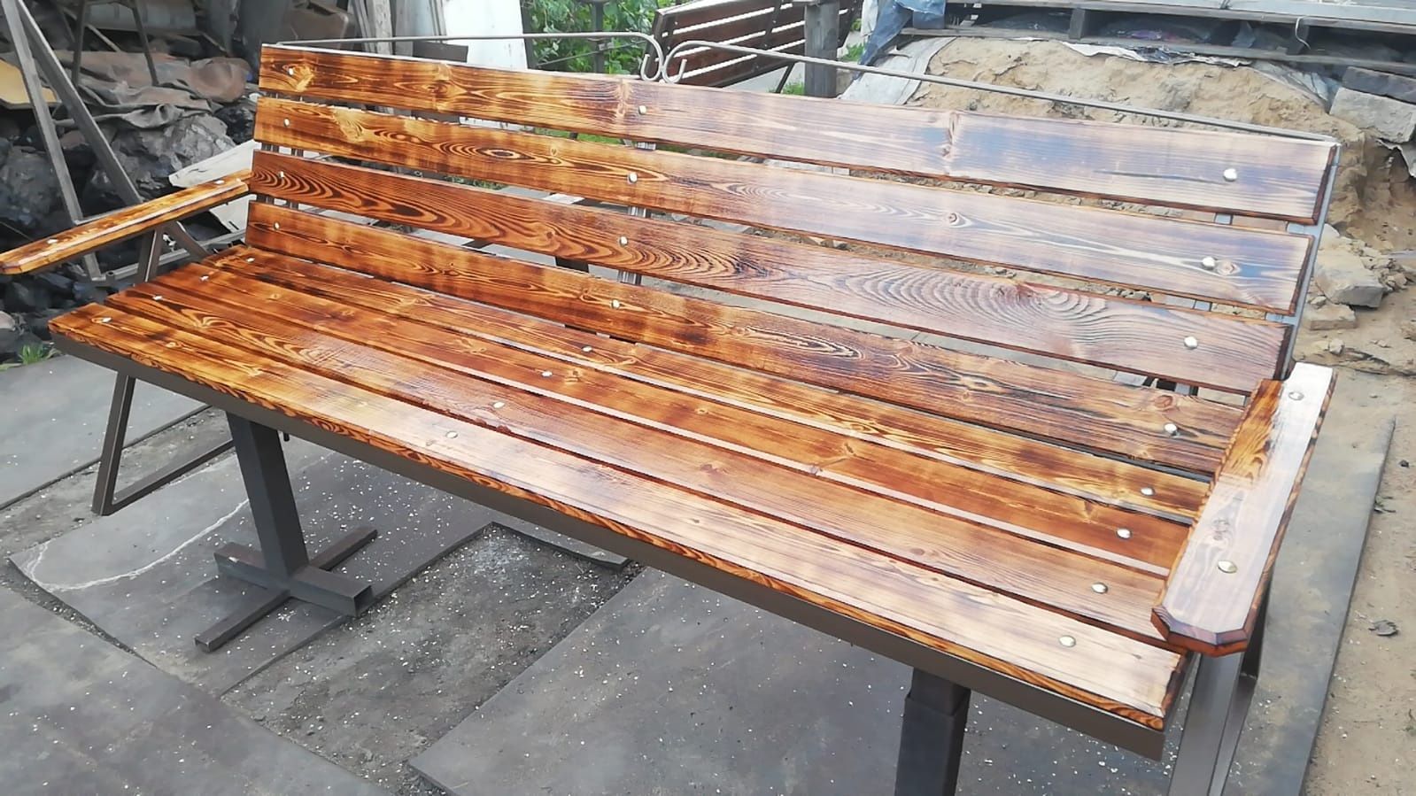 Продам садовую скамейку
