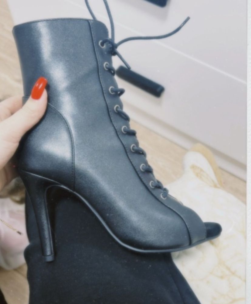Продам туфли для high heels