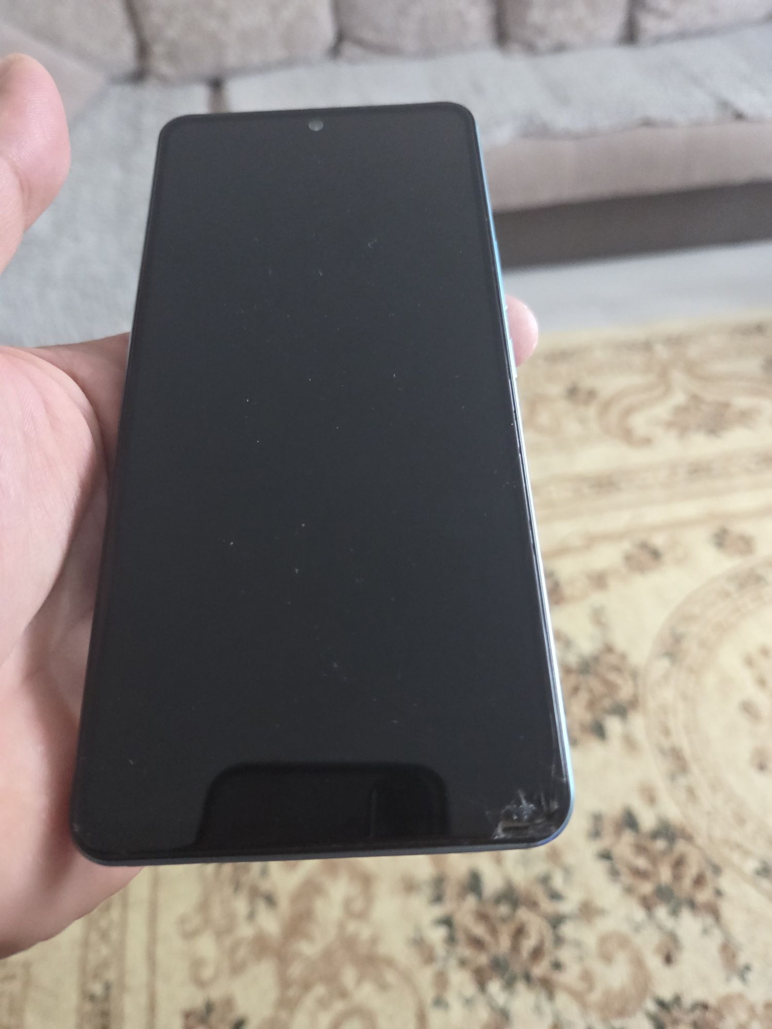 Продам смартфон VIVO V27e
