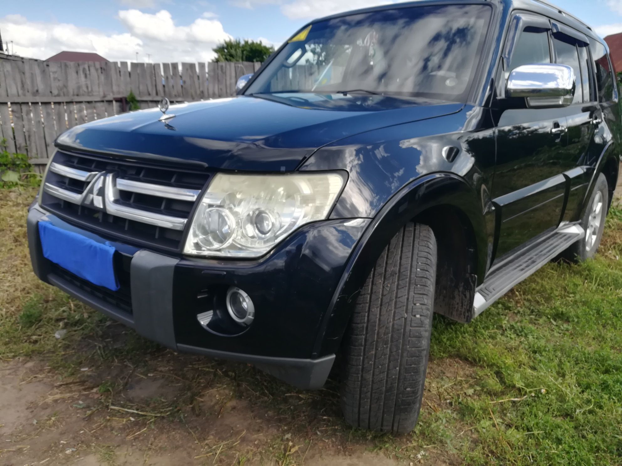 Продам митсубиси Педжеро 4 GLS,  2007 г.в.