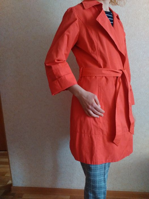 Продам плащ женский без подклада