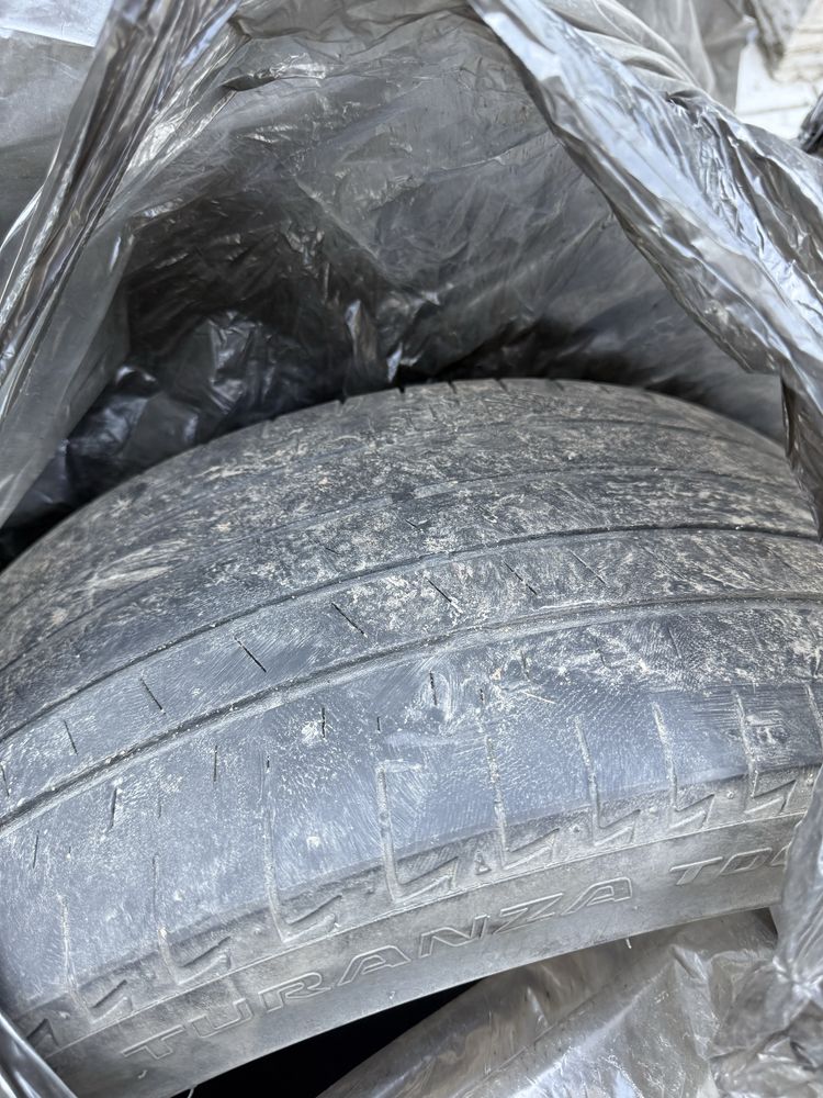 Продам летнюю резину Bridgestone