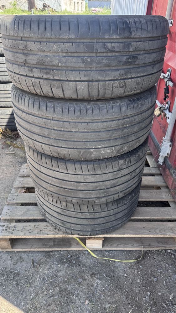 Шины 275/35/20  Мишлен  255/40/20 Перели