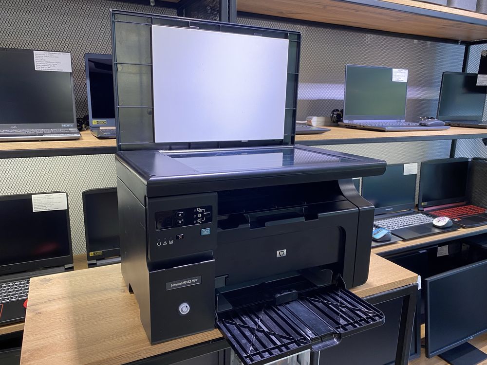 Принтер HP LaserJet M1132 MFP, лазерный, МФУ, черно-белый, 10324/А10