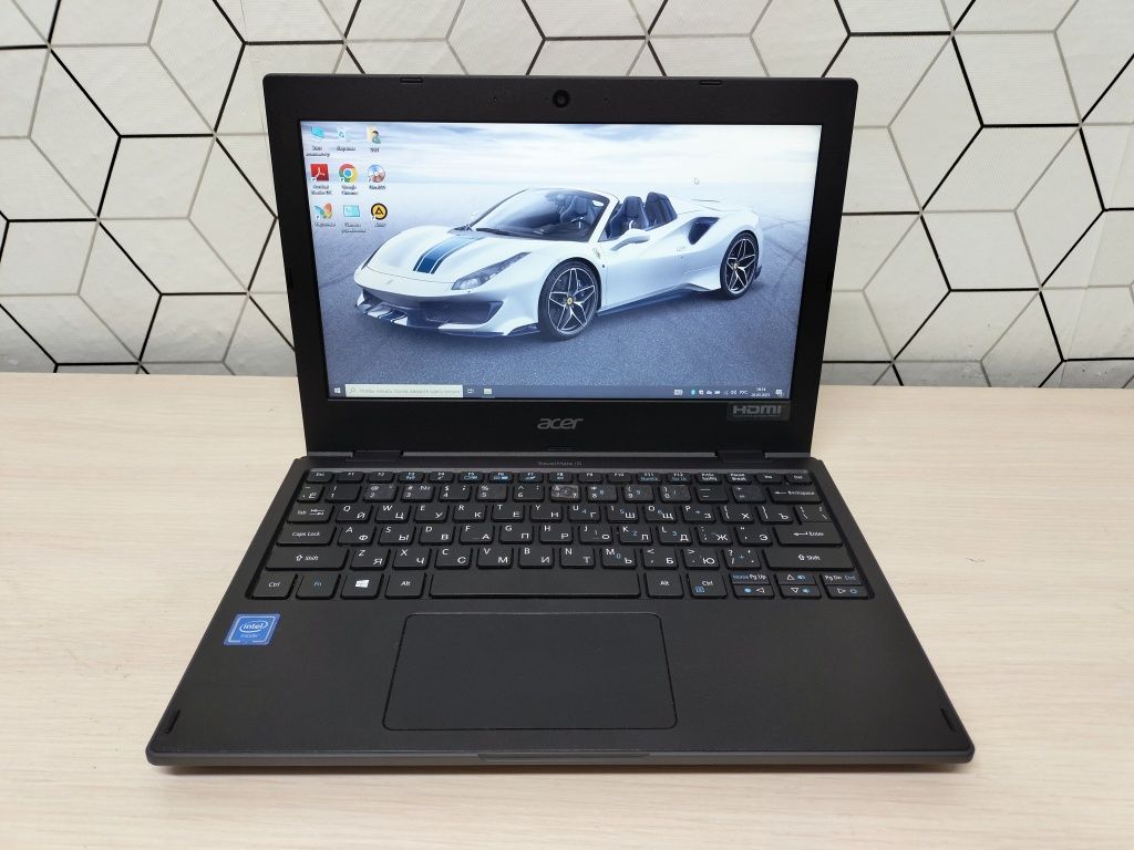 Продаю брендовый 4-ex ядерный ноутбук Acer в отличном состоянии.