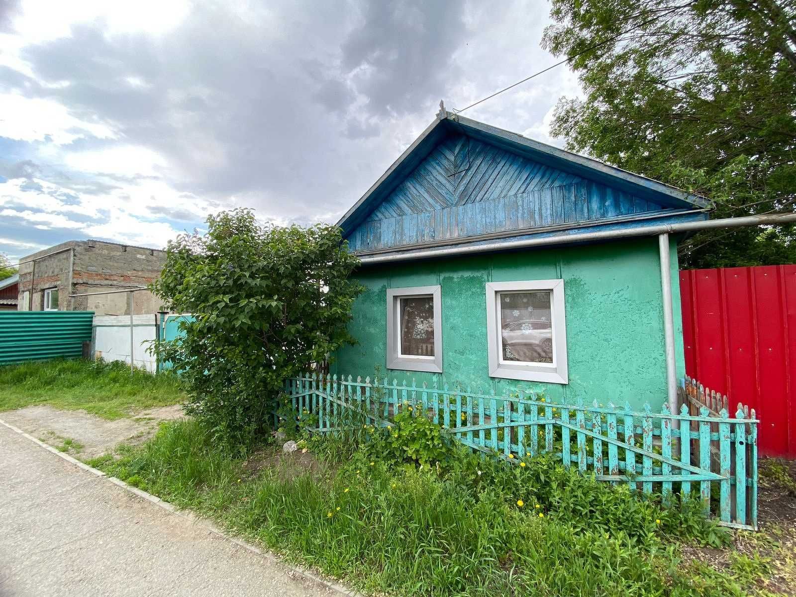 Продается дом в районе КИНЭУ