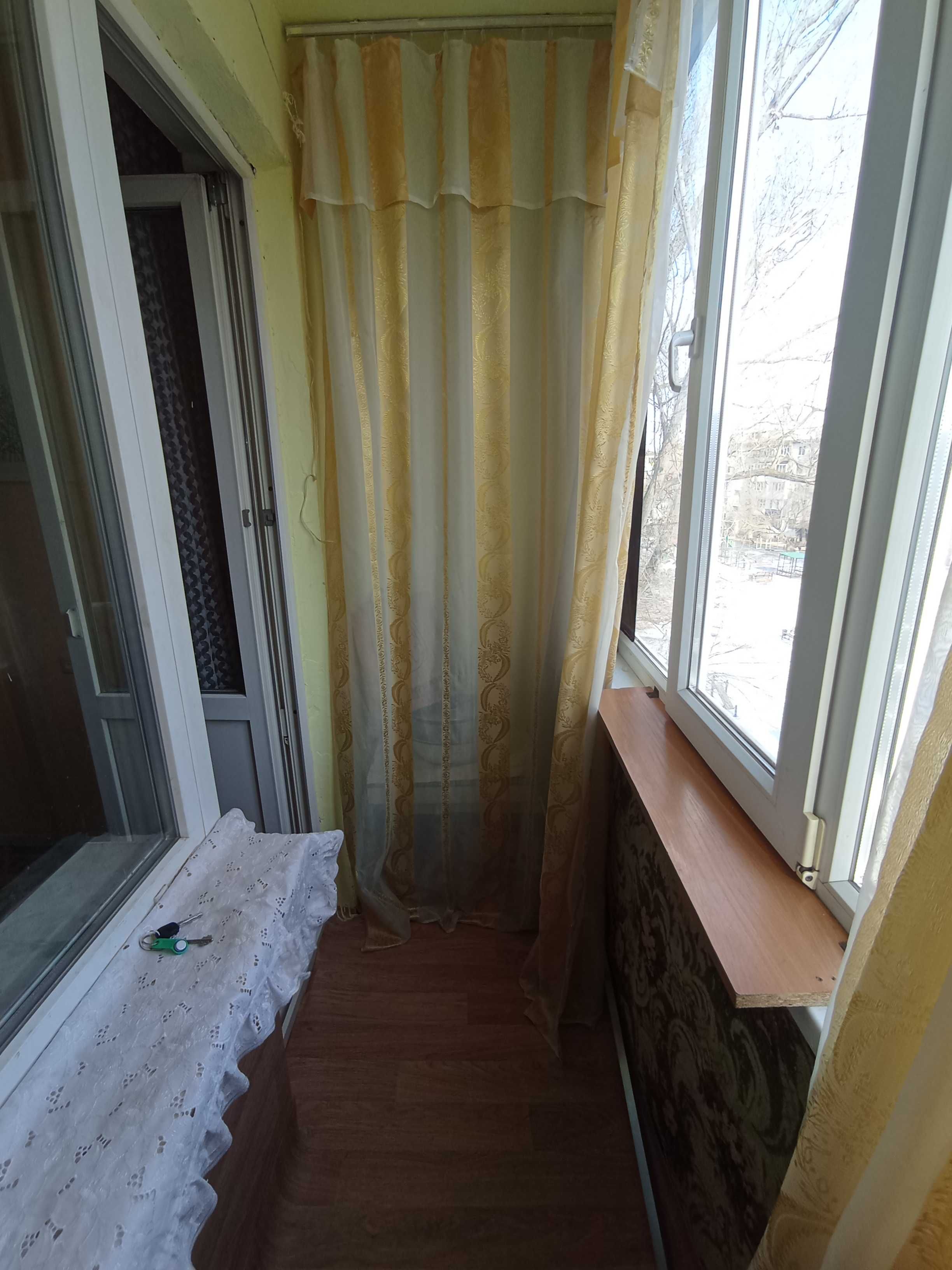 Продам 2 комн. квартиру в Уральске