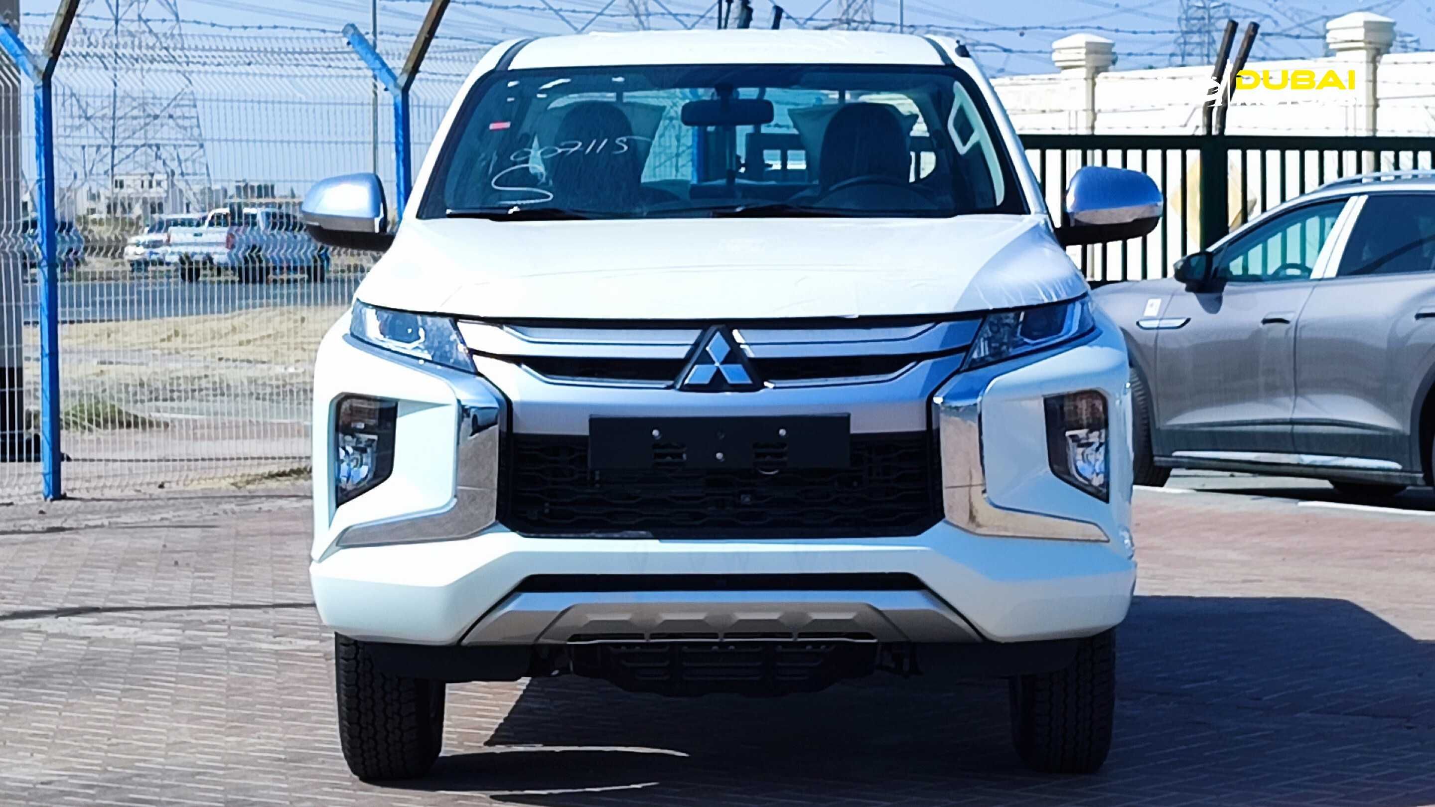 Автомобили из Дубая