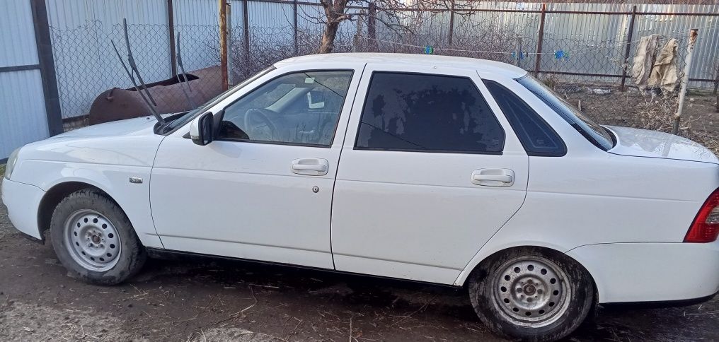 Продам Ваз ( Lada Priora).