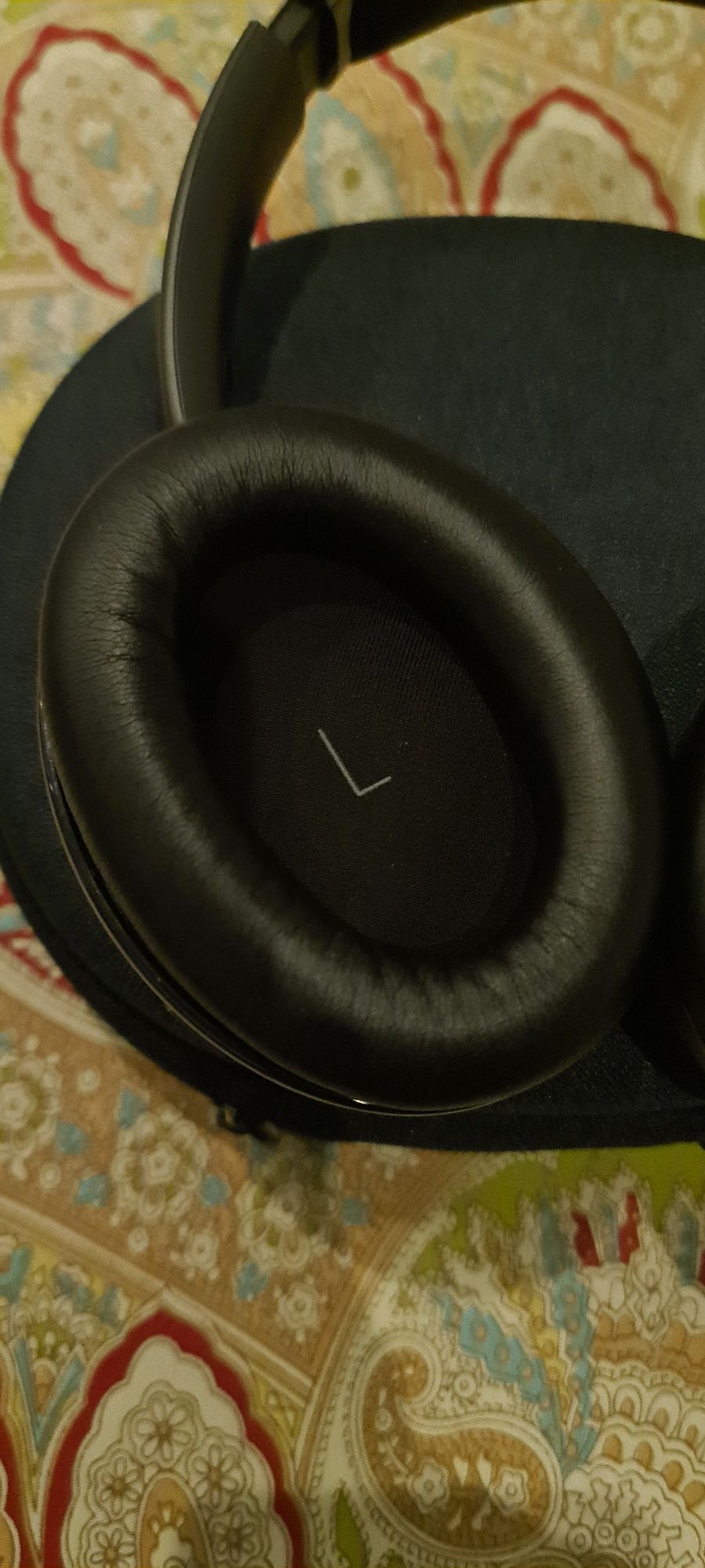 JBL Tour one наушники