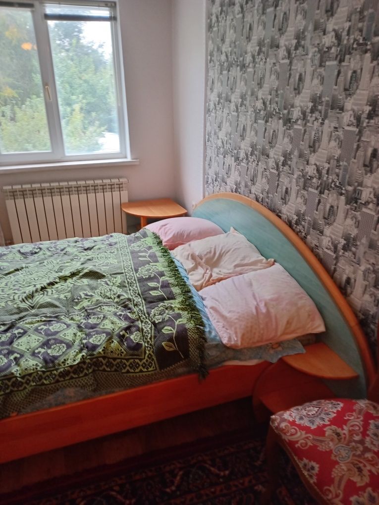 Продам спальни горнитур
