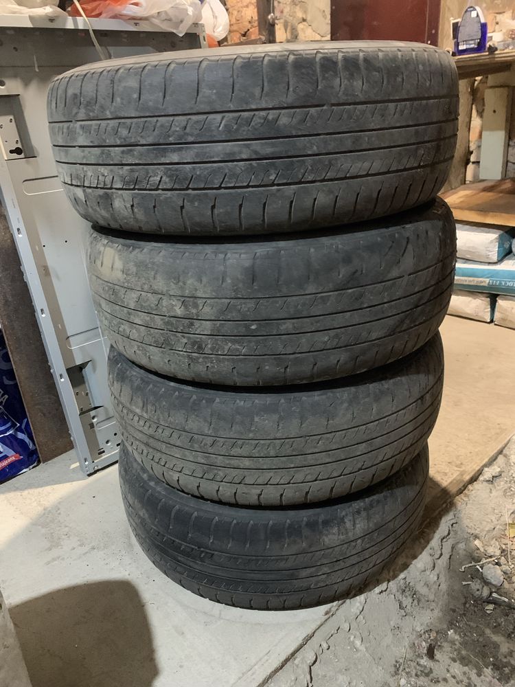 Диски с резиной 205*65r15 разболтовка 5*110