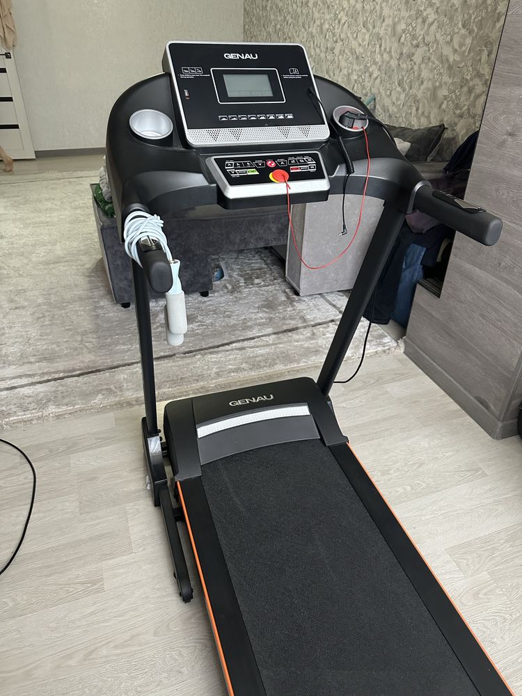 Продается беговая дорожка