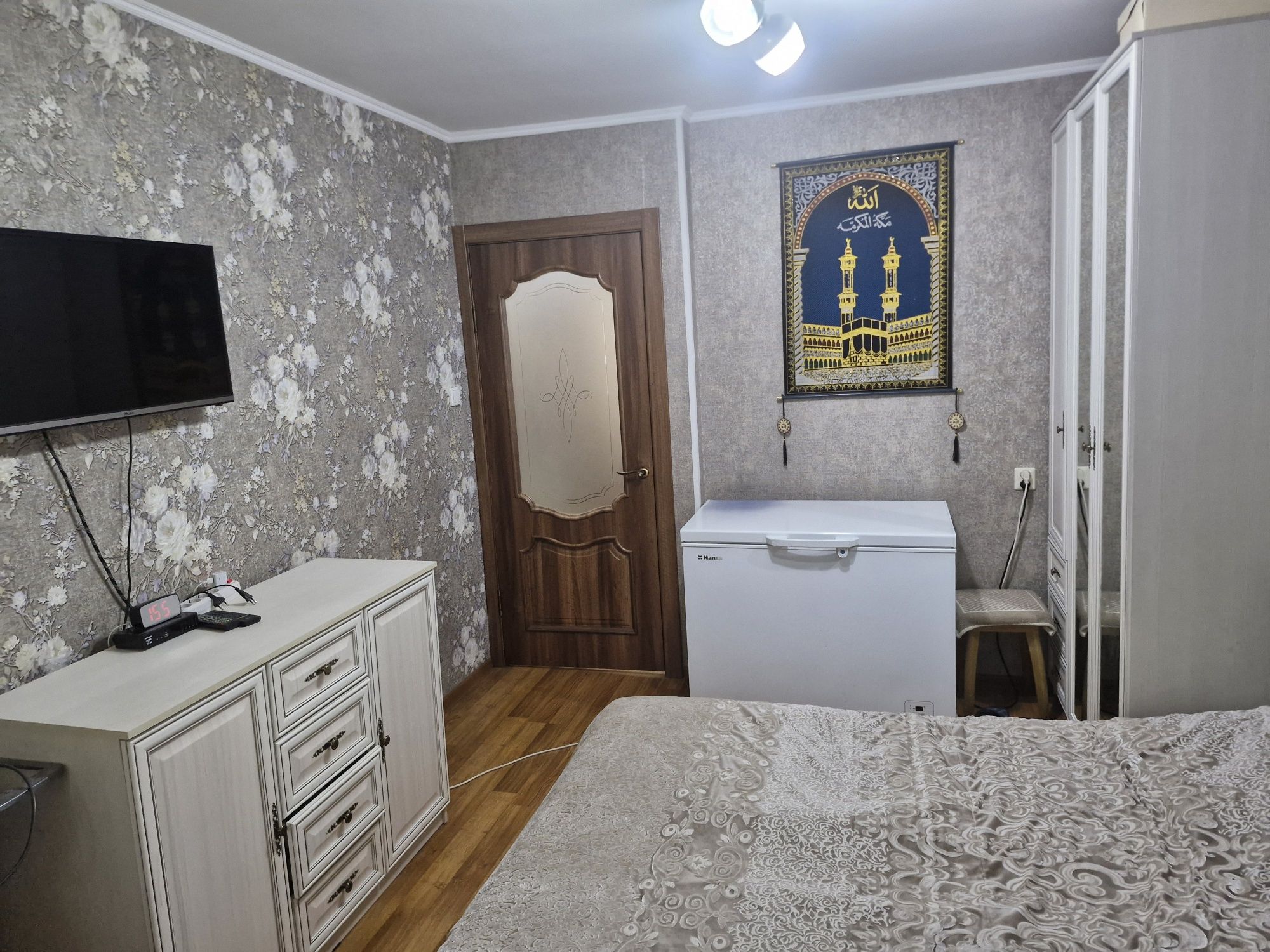 Продам Спальный гарнитур