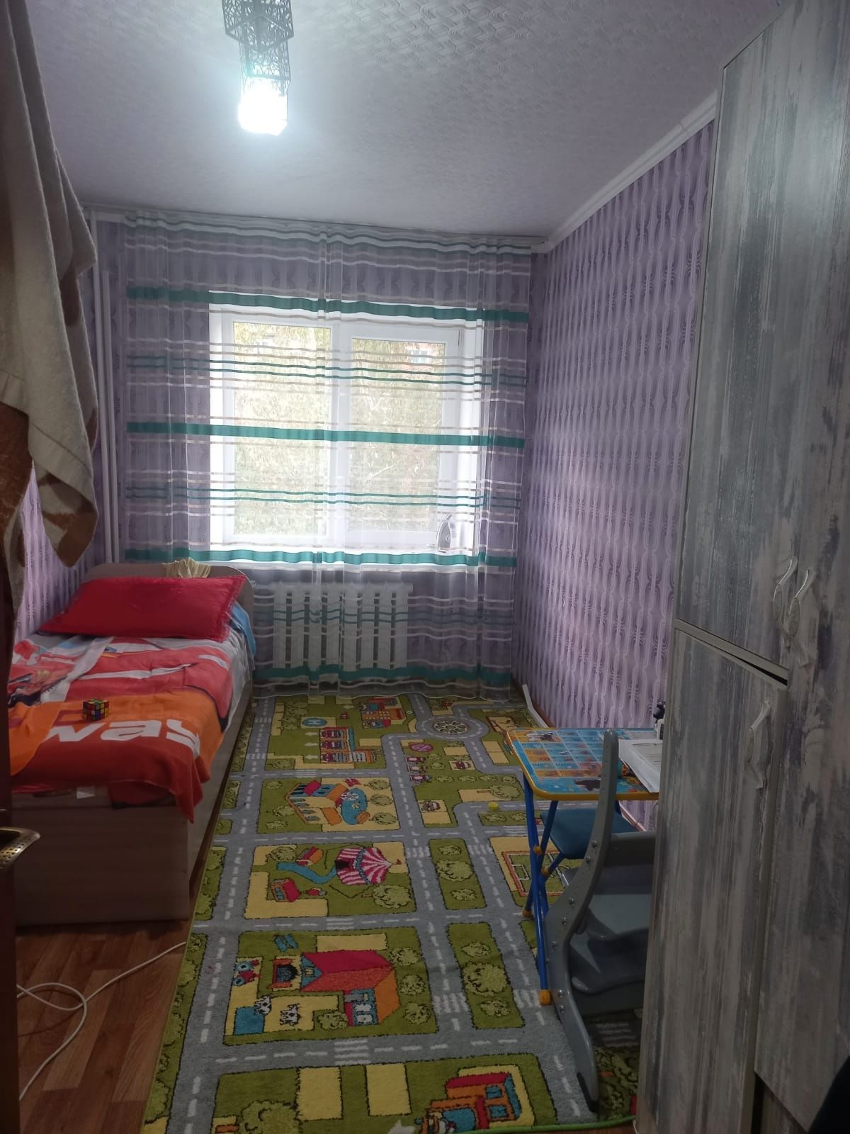 Продаётся 3х комнатный квартира