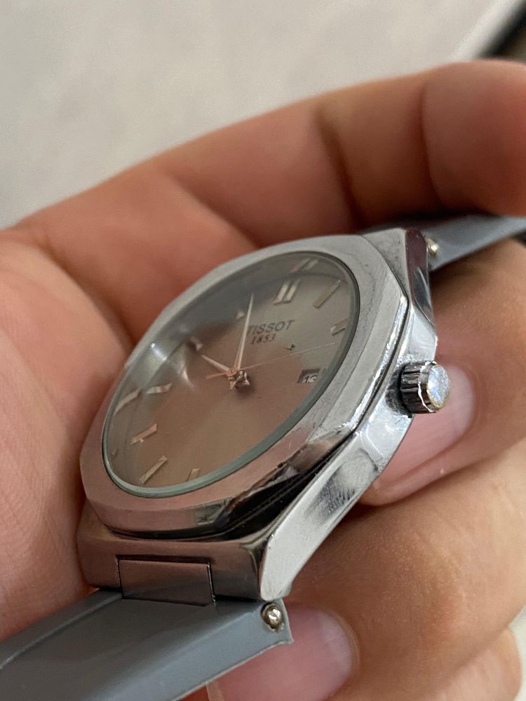 Часы Tissot T17 Quart (винтаж 1970-ых)