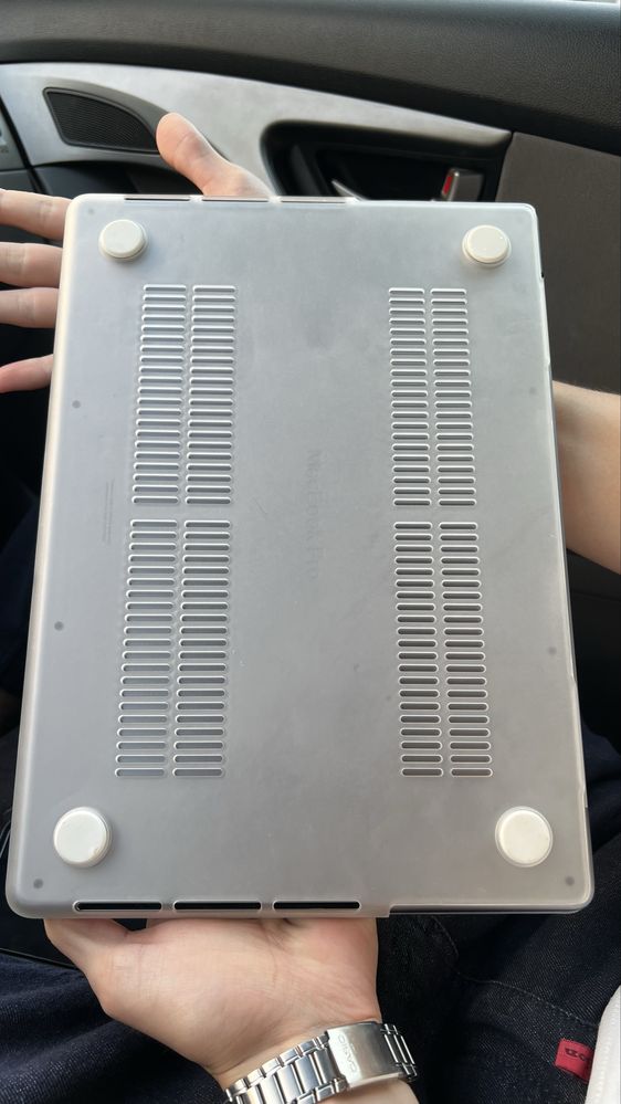 Macbook pro 14 в идеальном состояний