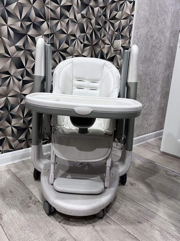 Peg-perego tatamia детский стульчик качеля два в одном