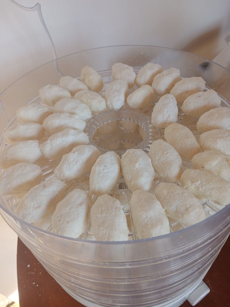 Ешкі құрт майы сатылады.