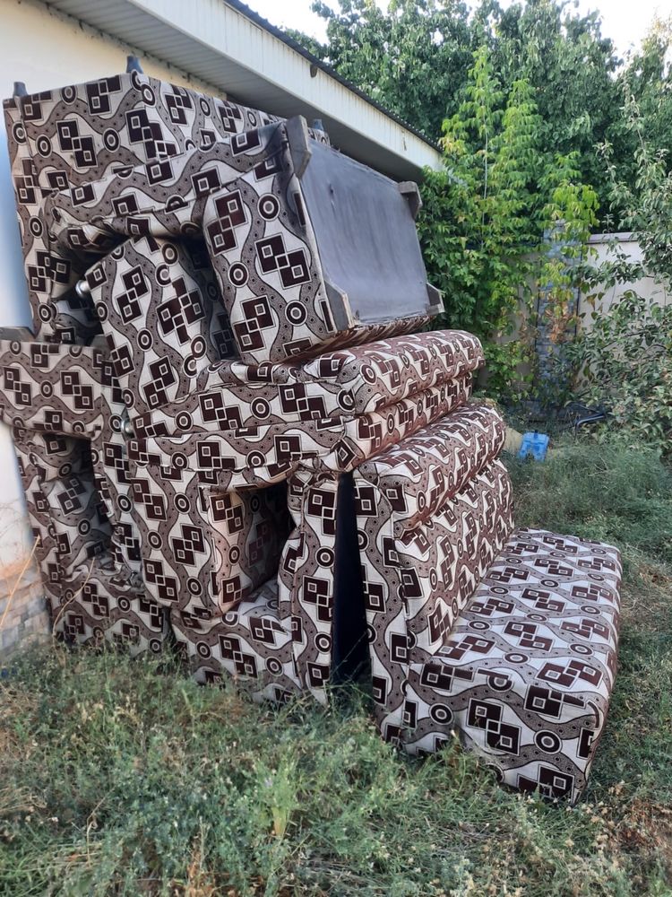 Диваны в отличном качестве для заведений кафе
