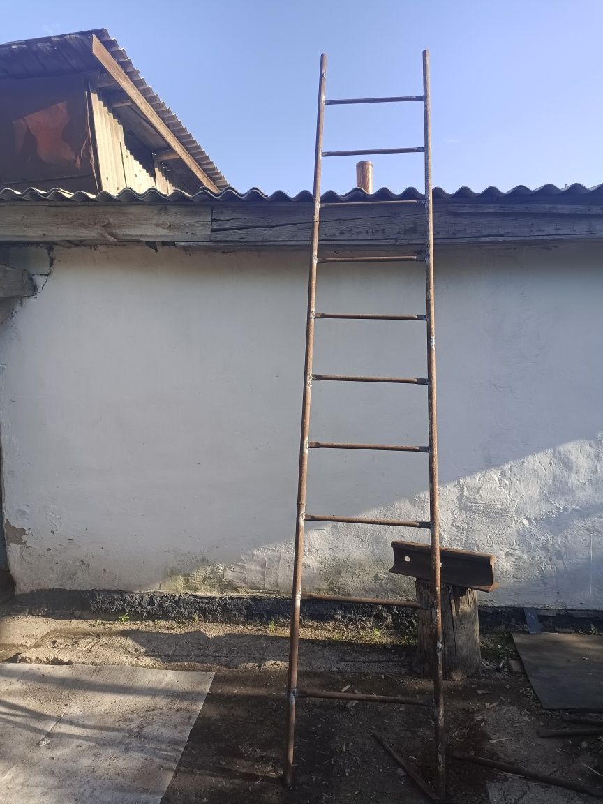 Продается лестница