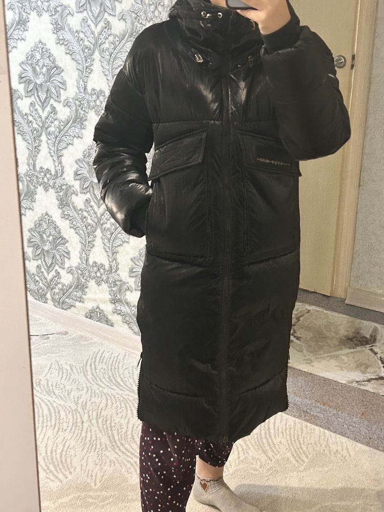 Продам Куртку Лакированная