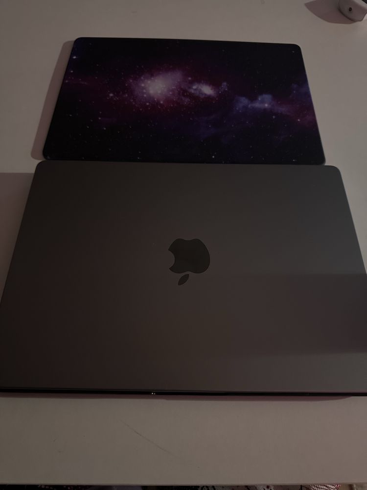 Macbook (макбук) 2023 14 pro