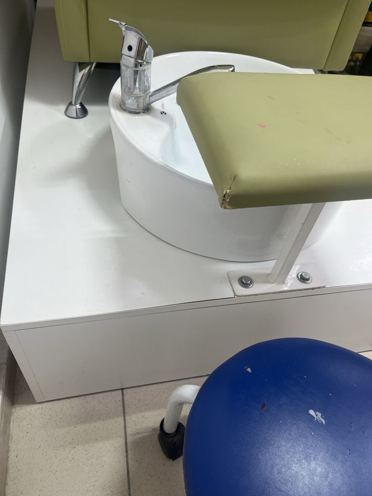 Кресло для педикюра