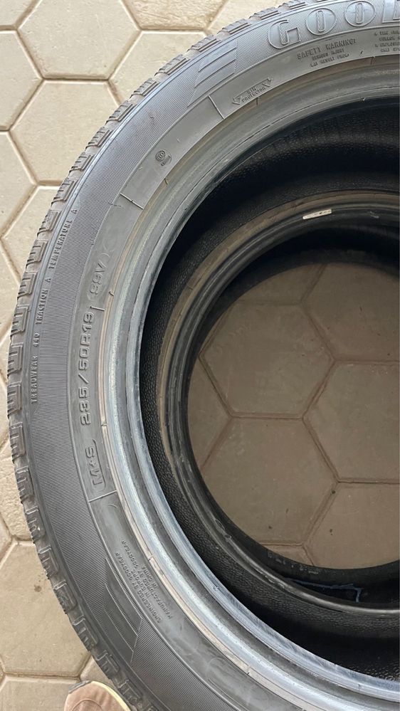 Шины, Goodyear EfficientGrip SUV 235/50 R19