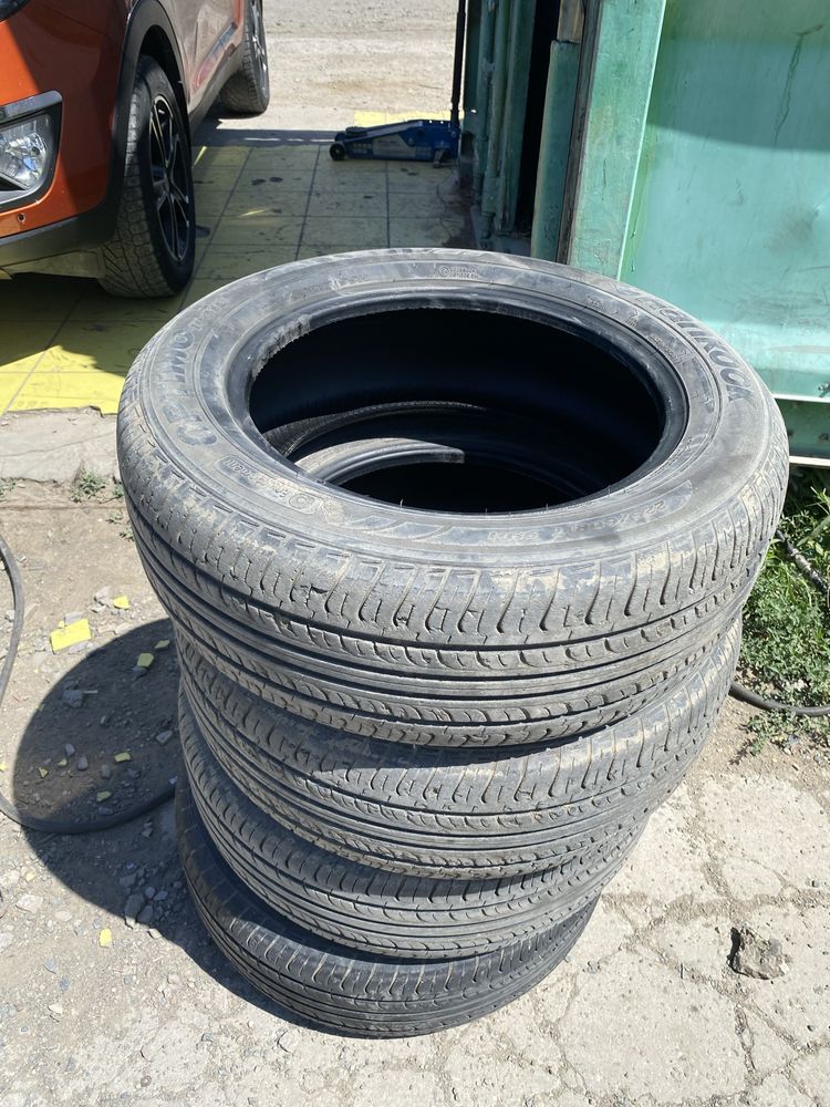 Продаю бу Шины Hankook летние на киа спортейдж