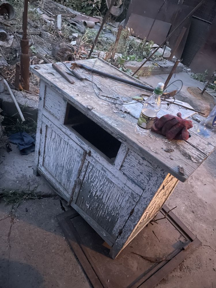 Отдам старую мебель бесплатно