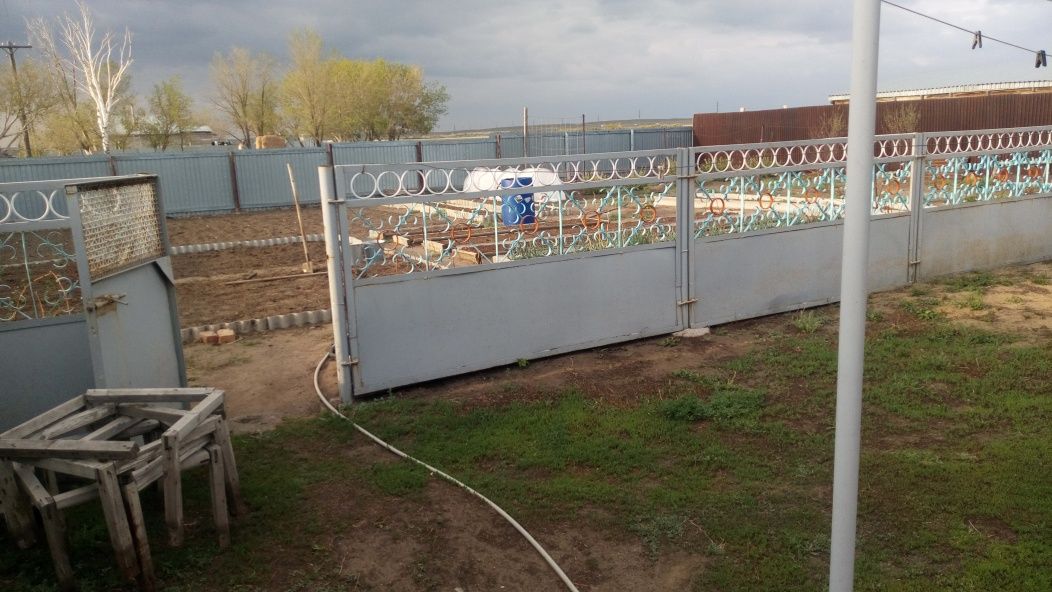 Продаётся новый дом, с мебелью. Можно ключ на ключ с доплатой.
