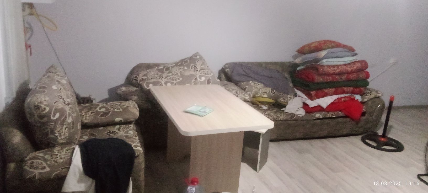 Подселение,  ішпейтін шекпейтін 1 бала керек