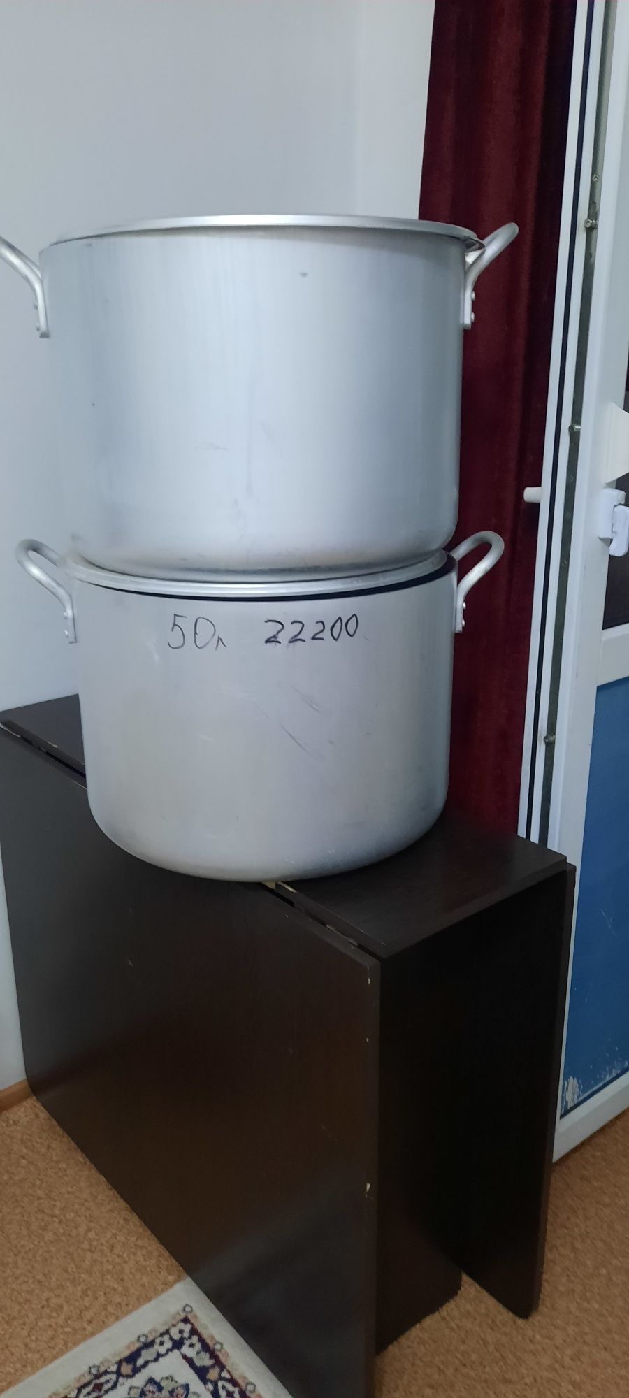 Продаю  кастрюли