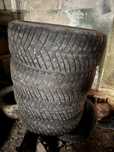 Продам Зимние шины размер 275/60R20