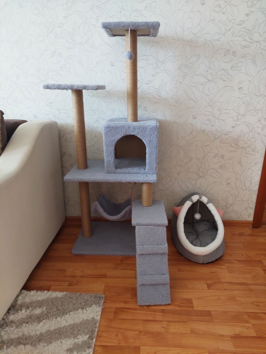 Продам лежак для кошки