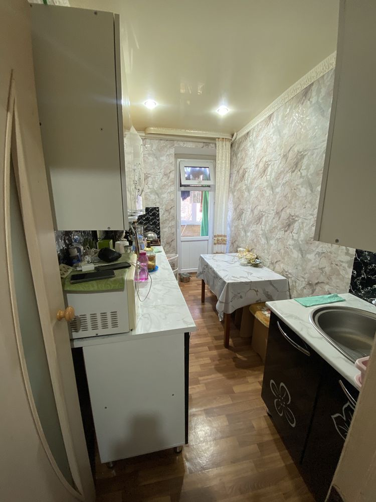 Продается 2-х ком Окт в районе 20 школа