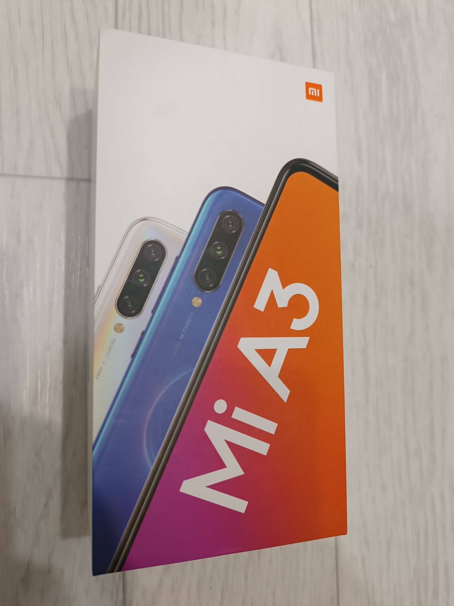 Смартфон Xiaomi Mi A3