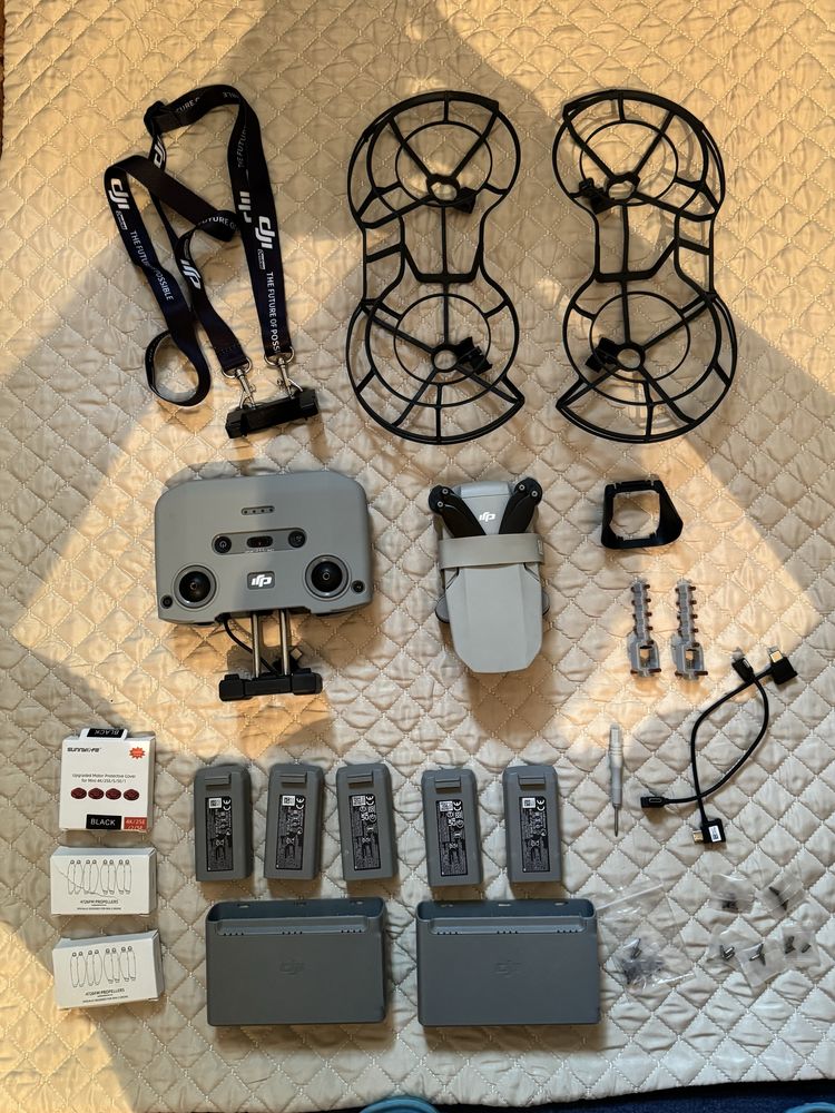 DJI Mini 2 Fly More Combo дрон