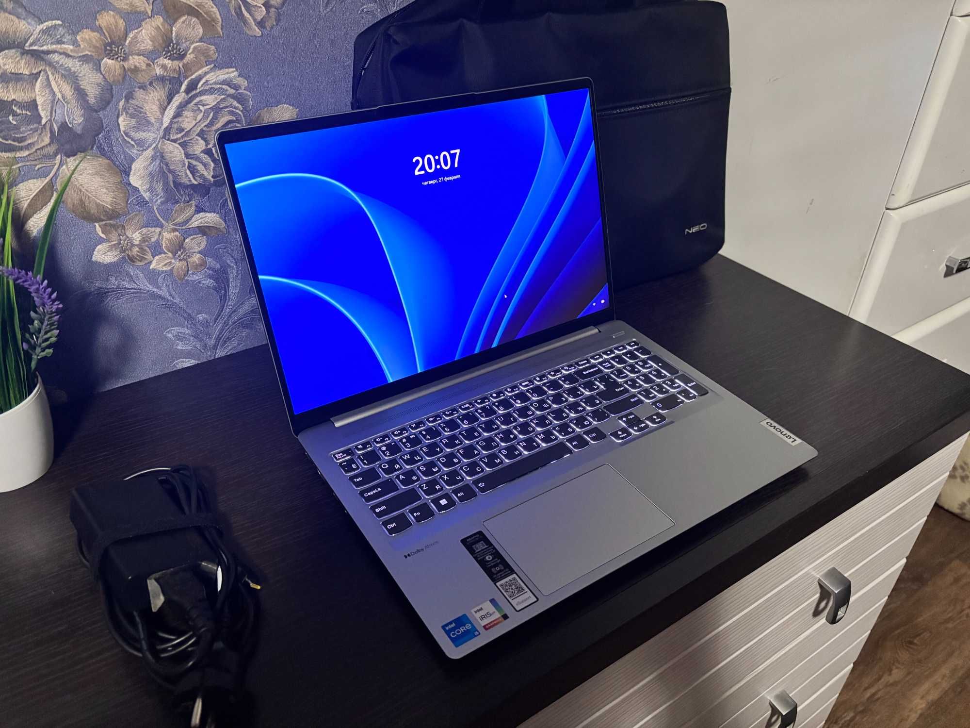 IdeaPad 5 Pro 16. i5 12500h. Ram 16gb Ddr5. Экран 2,5к, 16 дюймов.