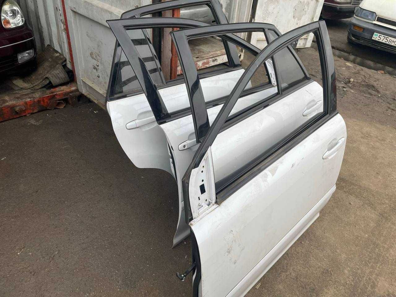 Двери, багажник Lexus RX300 RX330 RX350