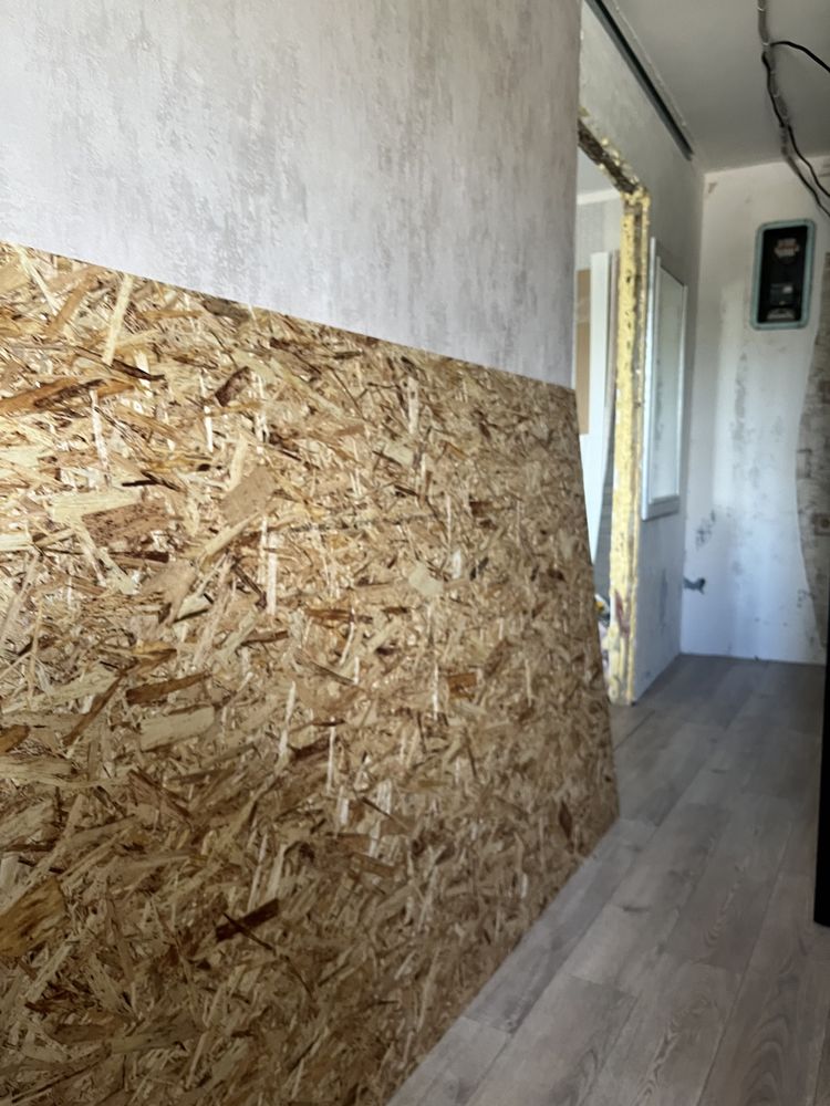 Продам 6 листов OSB 2500 на 1250 самовывоз .цена 5 тысяч за лист