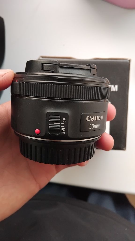 Объектив Canon EF 50mm f/1.8 STM