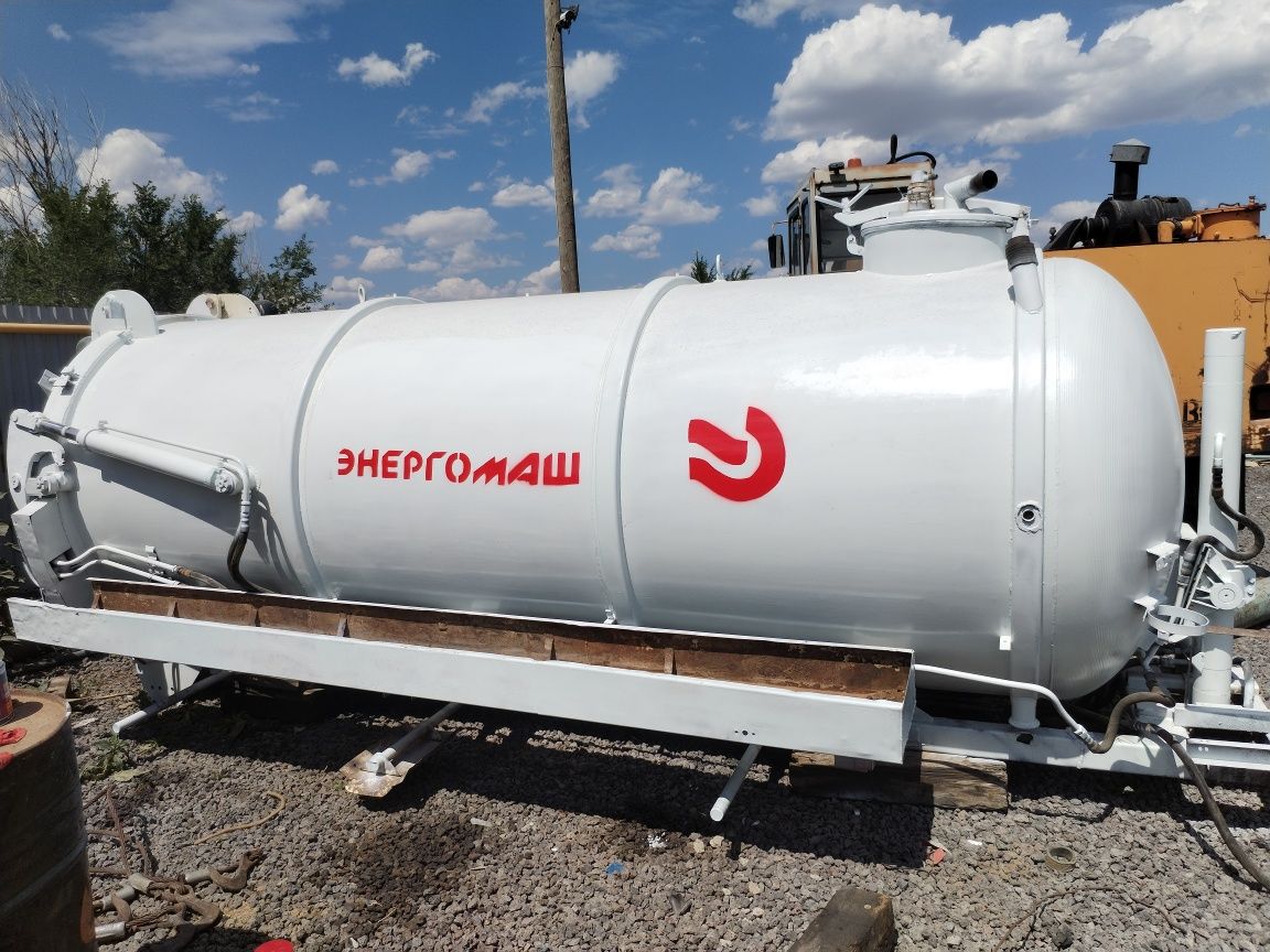 Продам бочку вакум 10 кубов