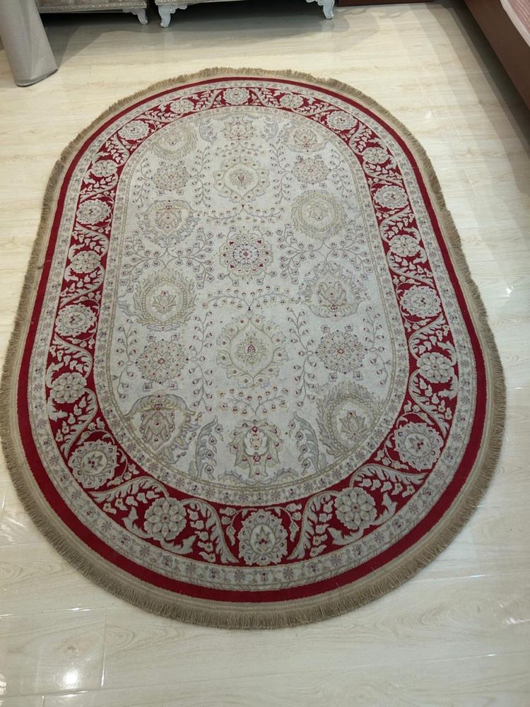 Продаётся ковер, размер 150/230 см