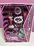 Дракулаура базовая репродукция НРФБ. Монстер хай/monster high