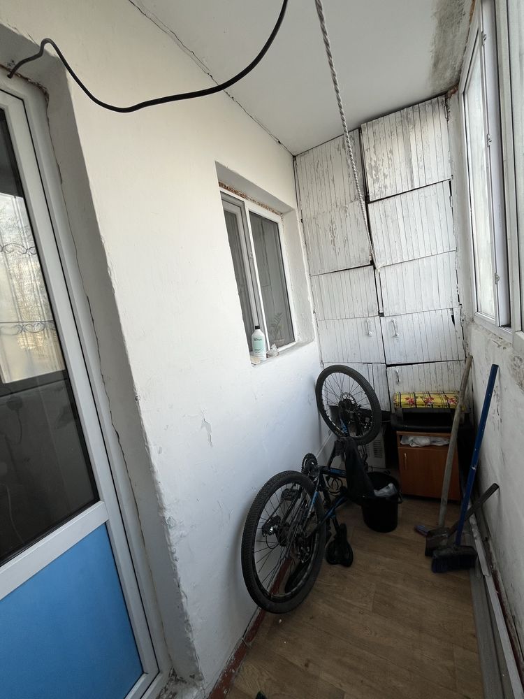 Продам 2 комнатную квартиру